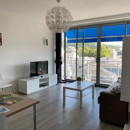 Apartment Moderne Et Lumineux Centre Aix Les Bains Aix-les-Bains